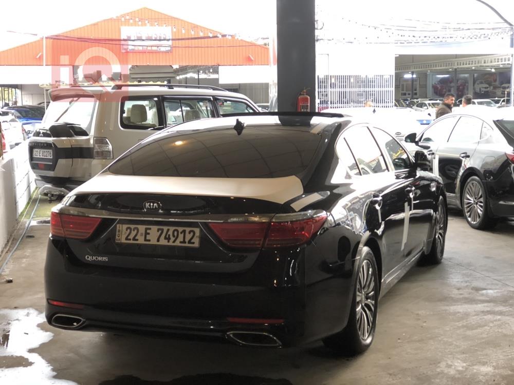 Kia Quoris